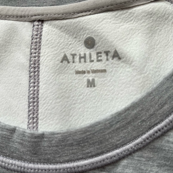 ATHLETA sports Light Gray color Short Sleeve T Shirt Sz M - Picture 2 of 11